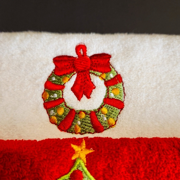 *3 for $30* Christmas Hand Towels - Set 2 - Holiday Decor - Santa Wreath Tree - Picture 2 of 4